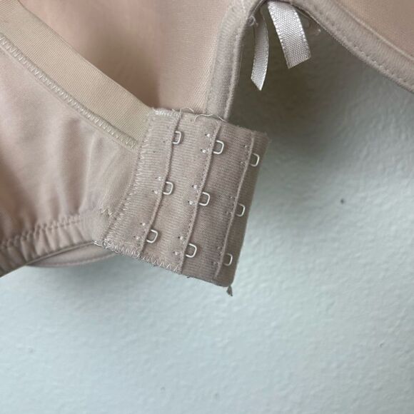 Avenue Body Underwire bra size 46 B - Picture 4 of 5